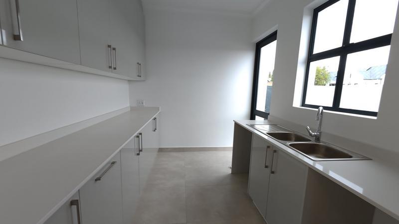 4 Bedroom Property for Sale in Mount Royal Golf Estate Western Cape